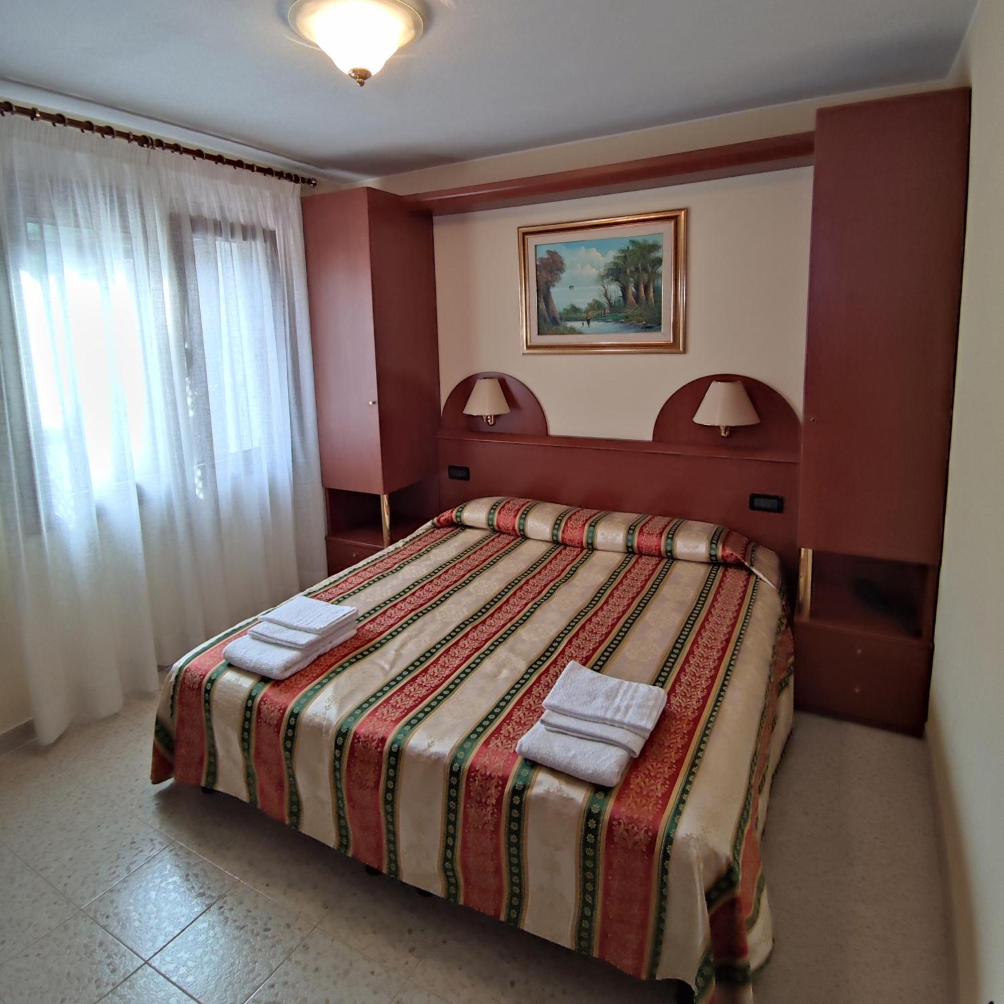 Ponte Nuovo Bed & Breakfast Altissimo Bagian luar foto